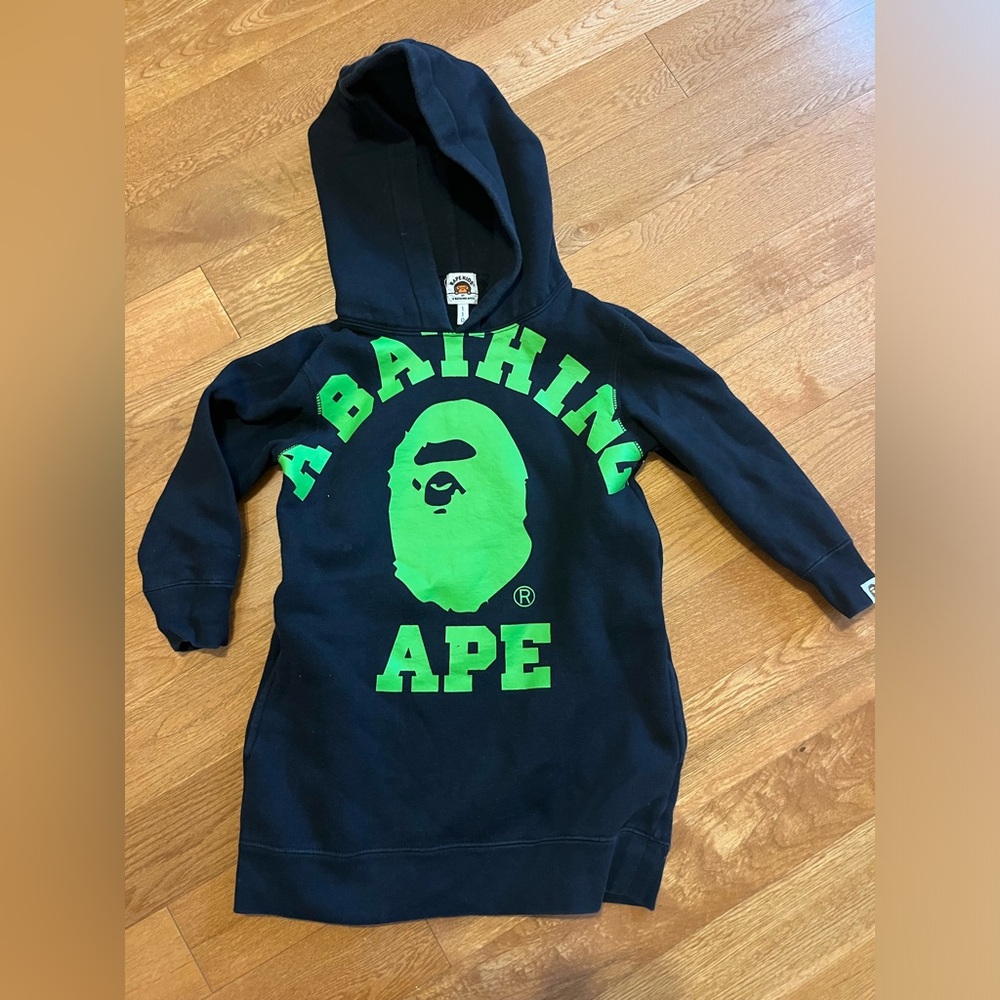 Bathing Ape kids 4-5 years old 110cm warm sweater good condition